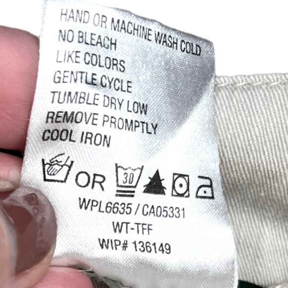 WOOLRICH Tan Capris Cotton/Spandex‎ Front Pockets Size 14 Petite - Picture 10 of 11